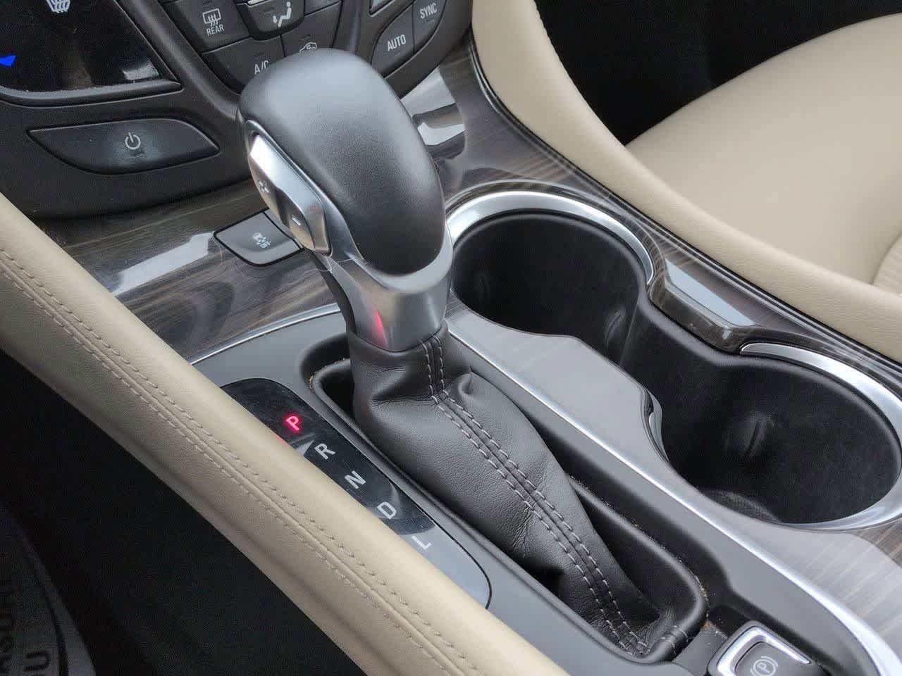 Used 2019 Buick Envision Preferred AWD/4WD image 30