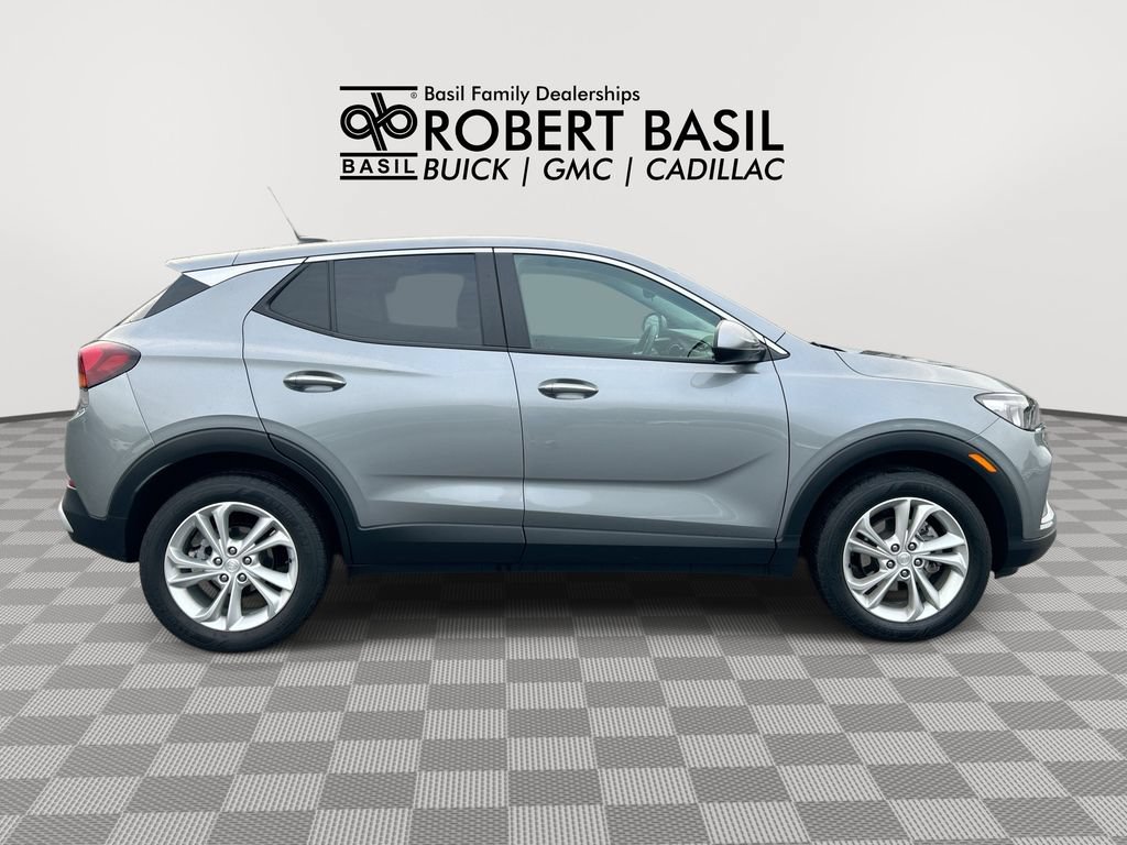 Used 2023 Buick Encore GX Preferred w/ Cold Weather Comfort Package AWD/4WD image 9