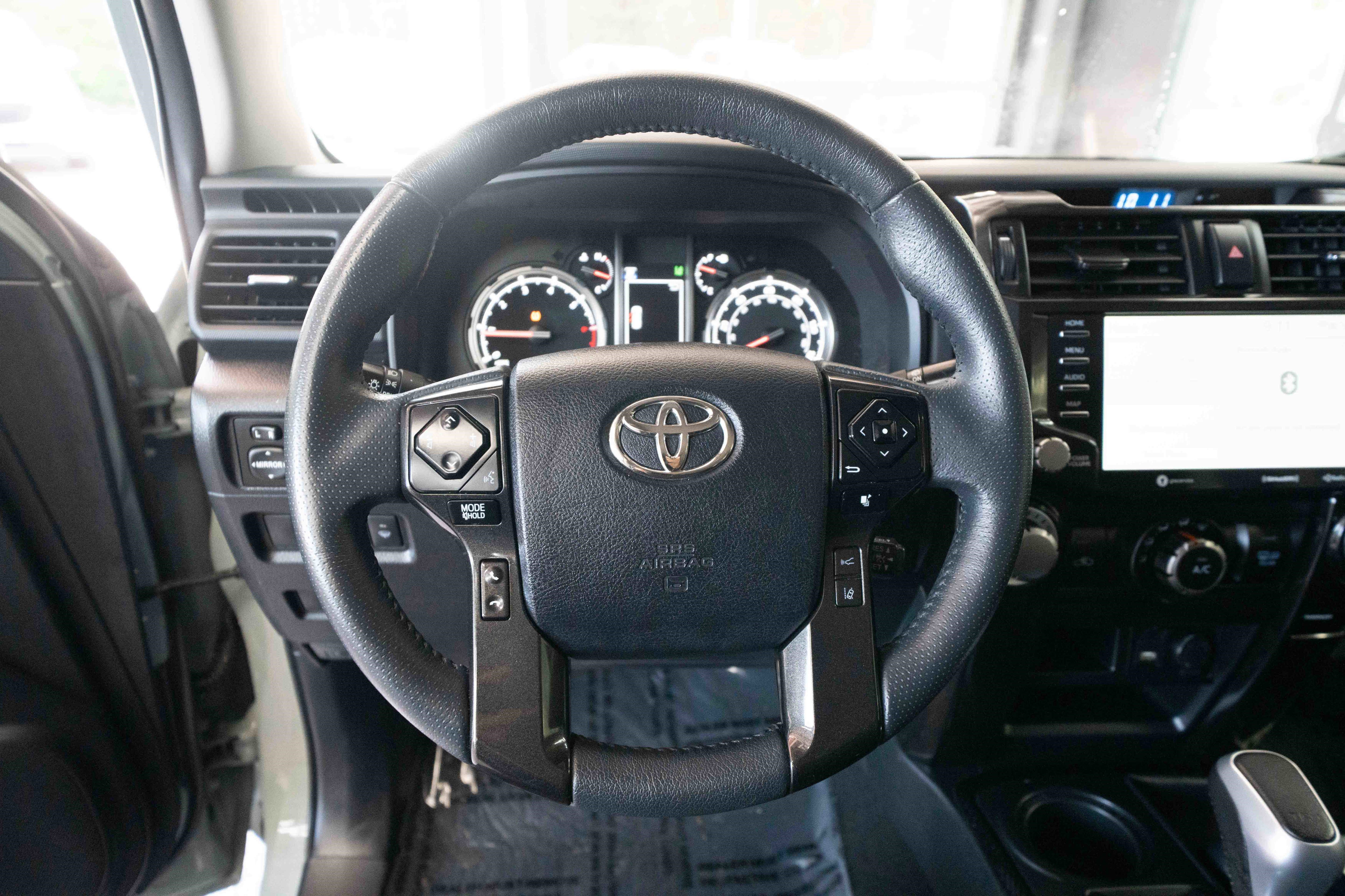 Used 2023 Toyota 4Runner TRD Off-Road AWD/4WD image 21