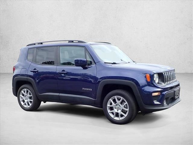 Used 2019 Jeep Renegade Latitude w/ Cold Weather Group AWD/4WD image 15