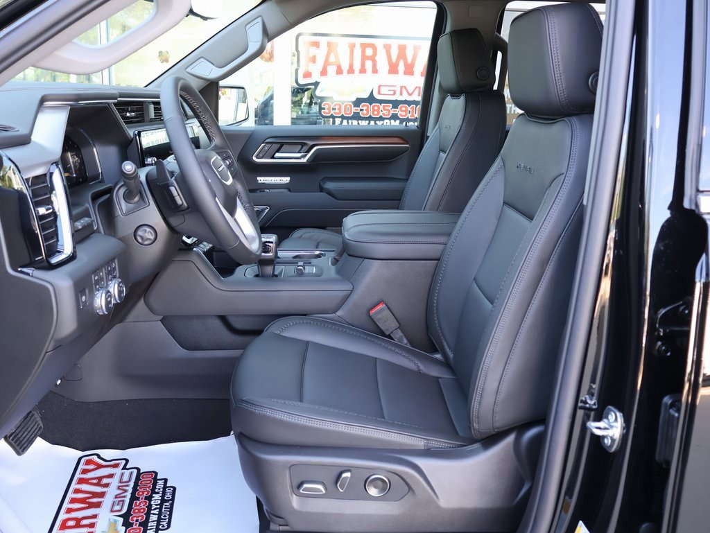New 2026 GMC Sierra 1500 Denali w/ Denali Reserve Package image 17