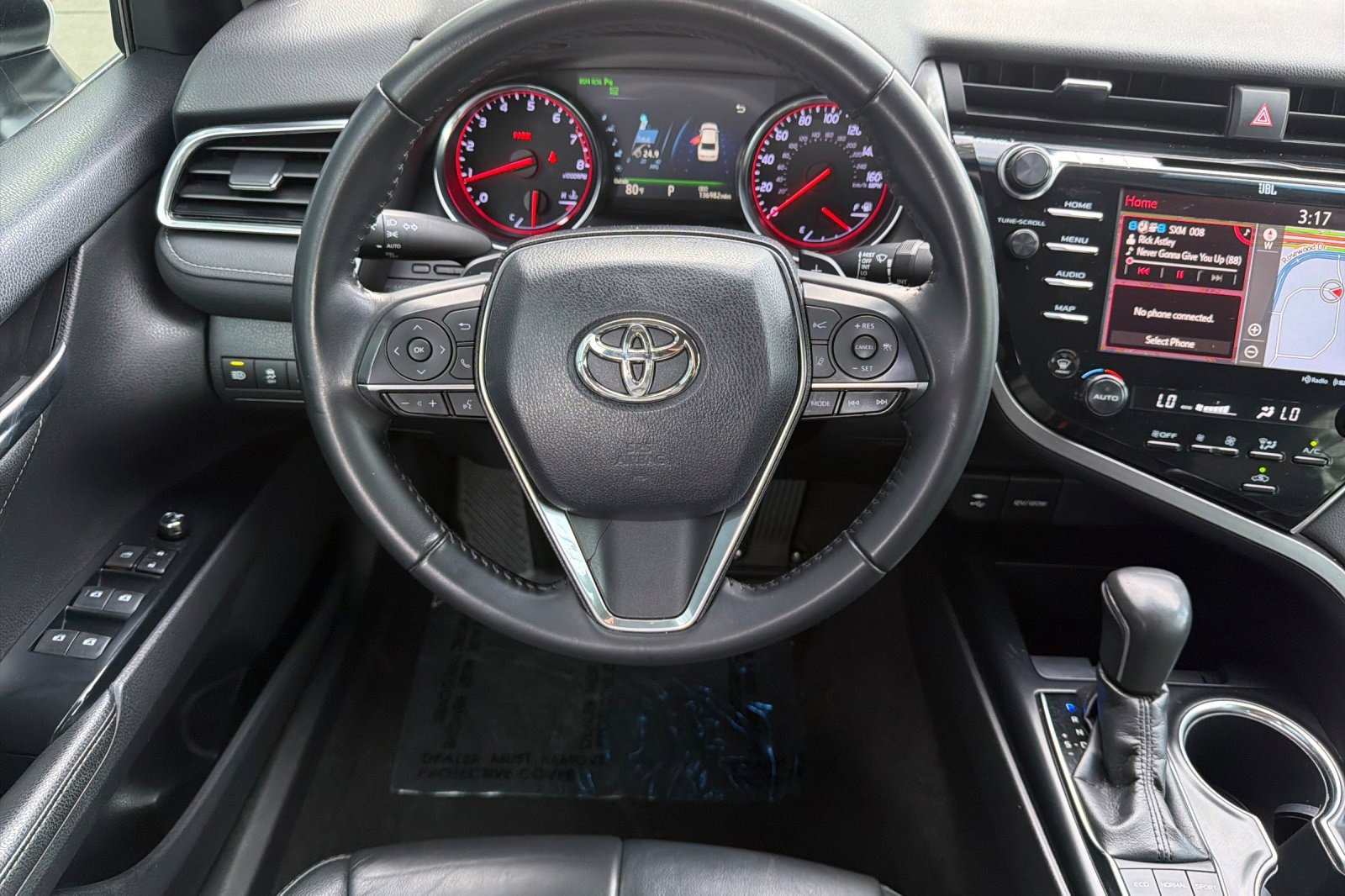 Used 2018 Toyota Camry XSE w/ Driver Assist Package image 18