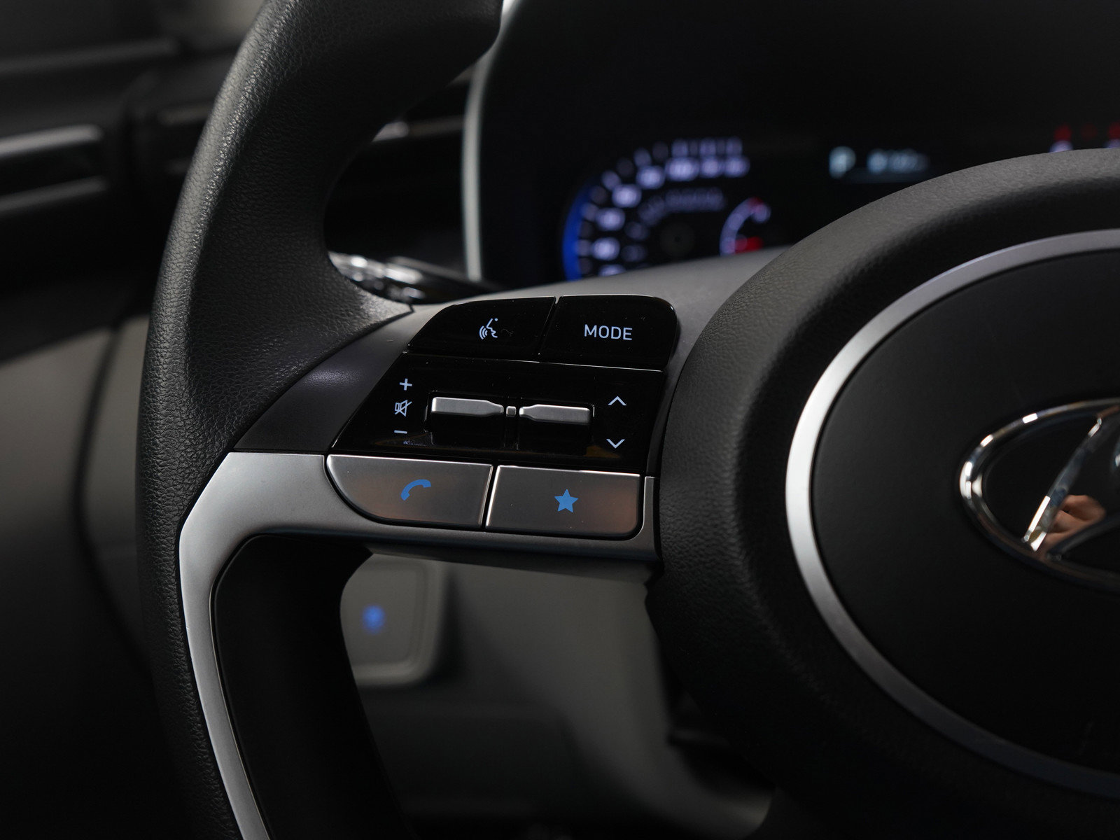 Certified 2023 Hyundai Tucson SEL FWD image 25