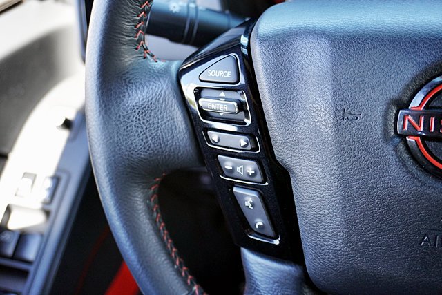 Used 2025 Nissan Frontier Pro-X RWD image 45