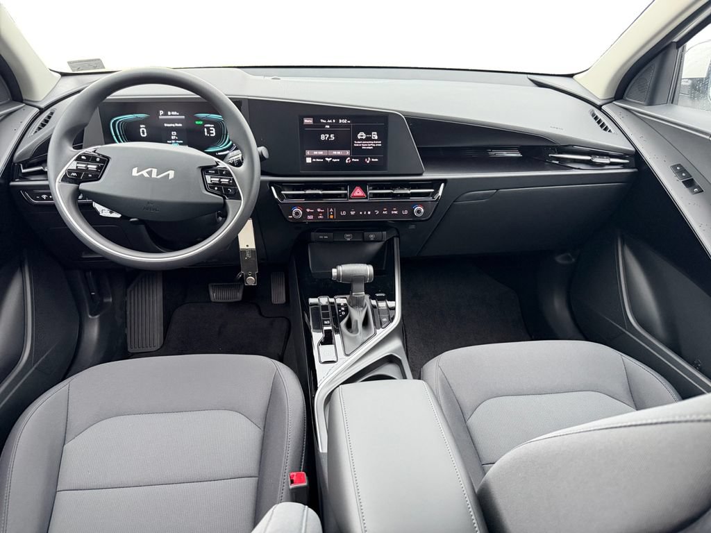 New 2026 Kia Niro LX FWD image 11