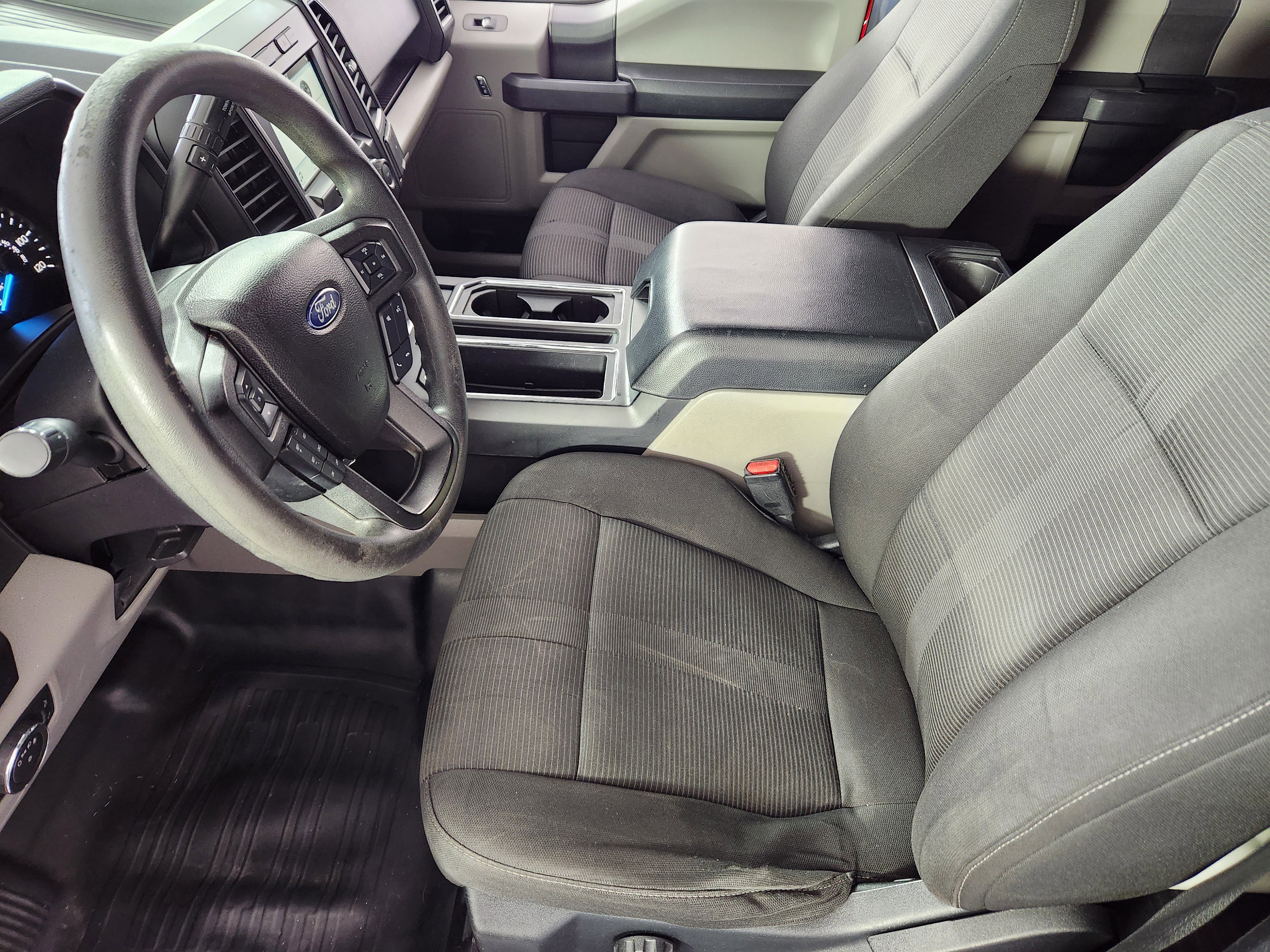 Used 2017 Ford F150 XL w/ Equipment Group 101A Mid RWD image 11