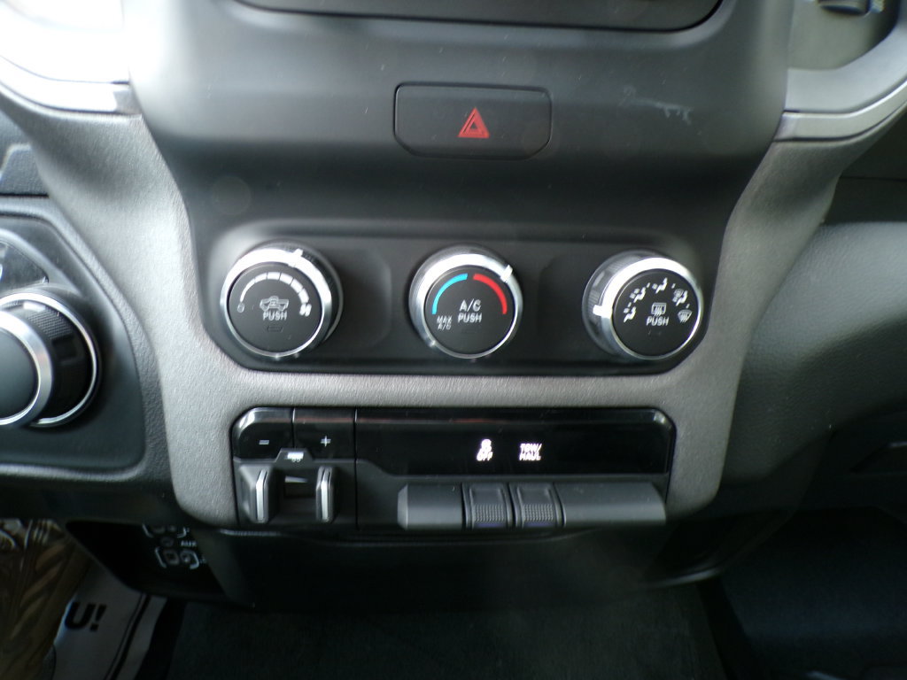 Used 2024 RAM 1500 Tradesman AWD/4WD image 26