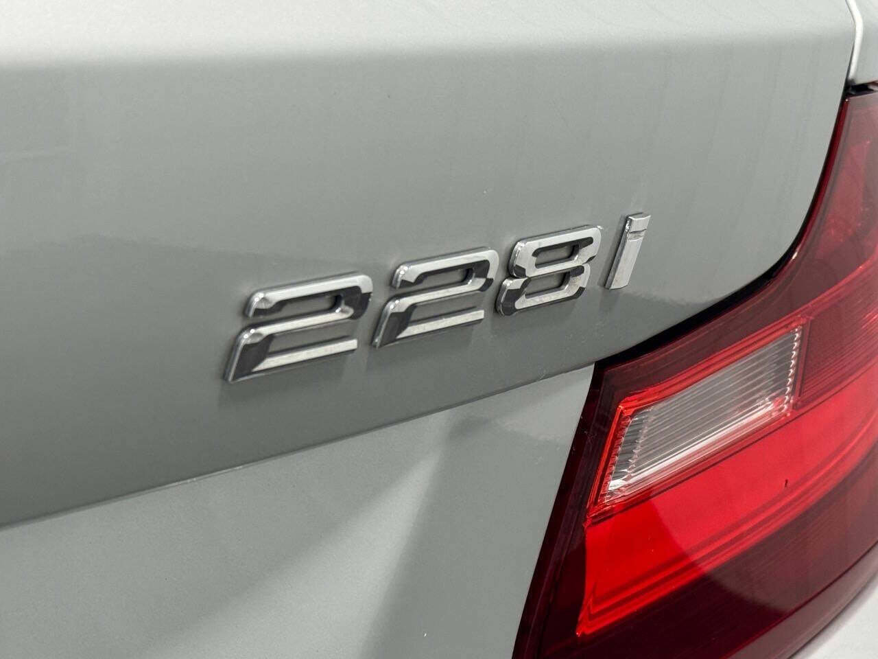 Used 2016 BMW 228i xDrive Convertible AWD/4WD image 7