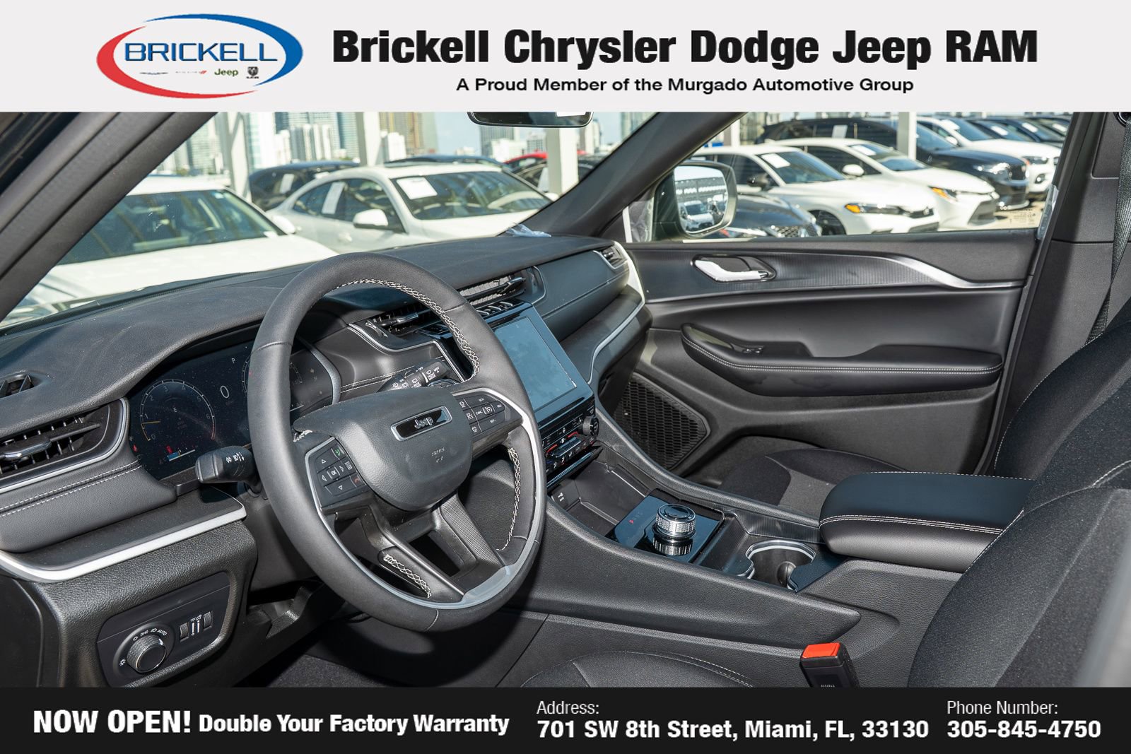 New 2025 Jeep Grand Cherokee Laredo w/ Luxury Tech Group I image 15