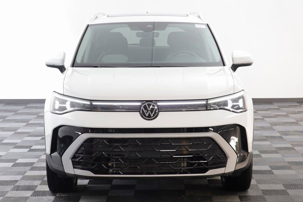 Used 2025 Volkswagen Taos SEL w/ Black Wheel Plus Package image 23