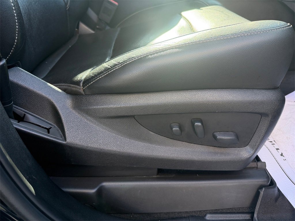 Used 2018 Chevrolet Tahoe Premier image 16