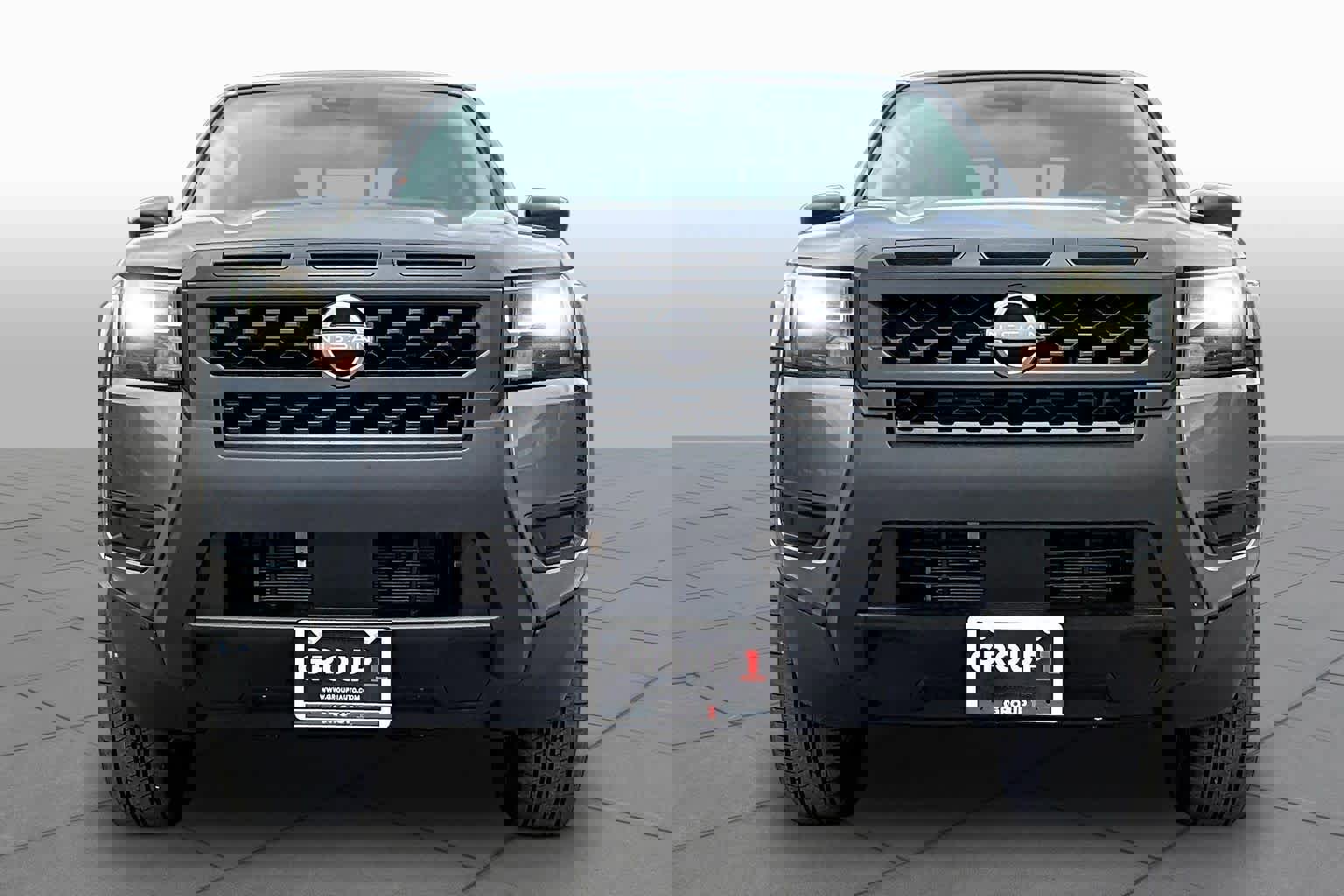 New 2026 Nissan Frontier S image 3