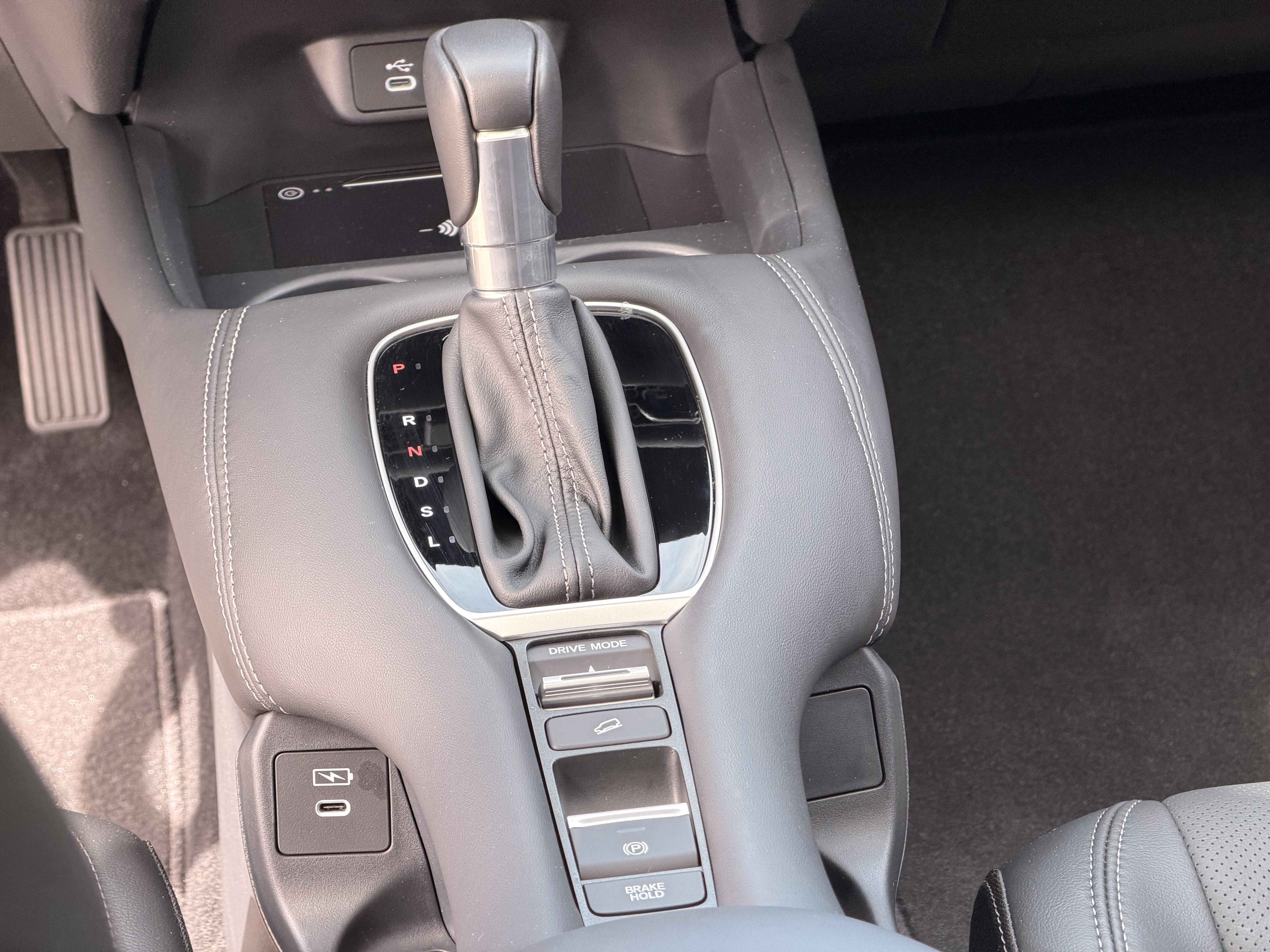 Certified 2026 Honda HR-V EX-L image 19