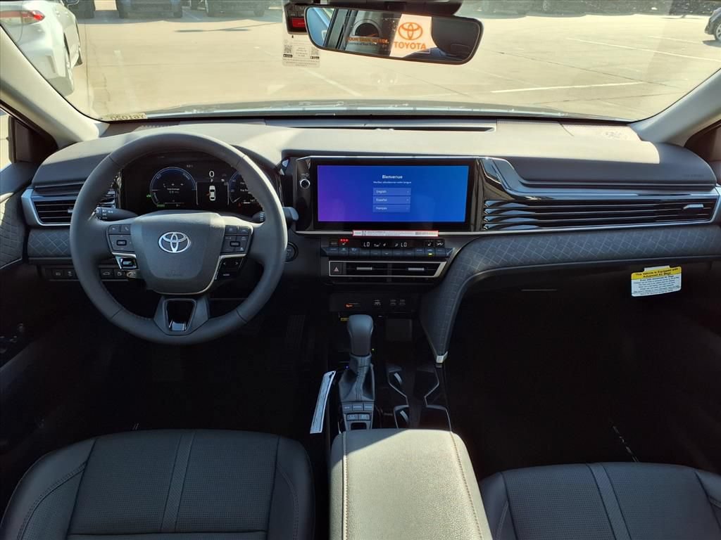 Used 2026 Toyota Camry XLE FWD image 7