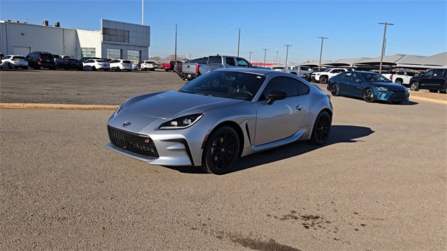 Used 2024 Toyota GR86 Premium video 2
