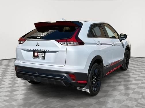 Used 2024 Mitsubishi Eclipse Cross AWD image 3