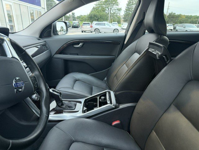 Used 2016 Volvo XC70 T5 Premier w/ Protection Package AWD/4WD image 7