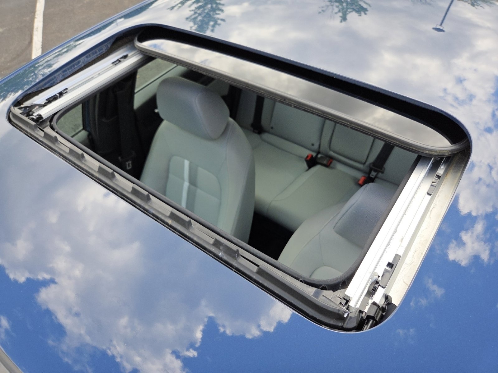 Certified 2025 Honda Civic Sport image 4