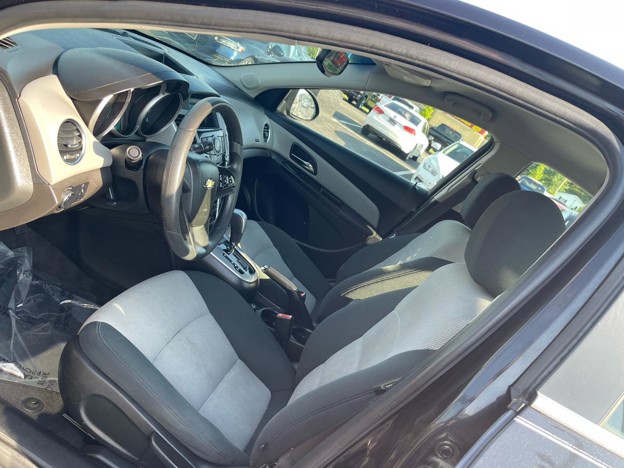 Used 2012 Chevrolet Cruze LS w/ Connectivity Package FWD image 26