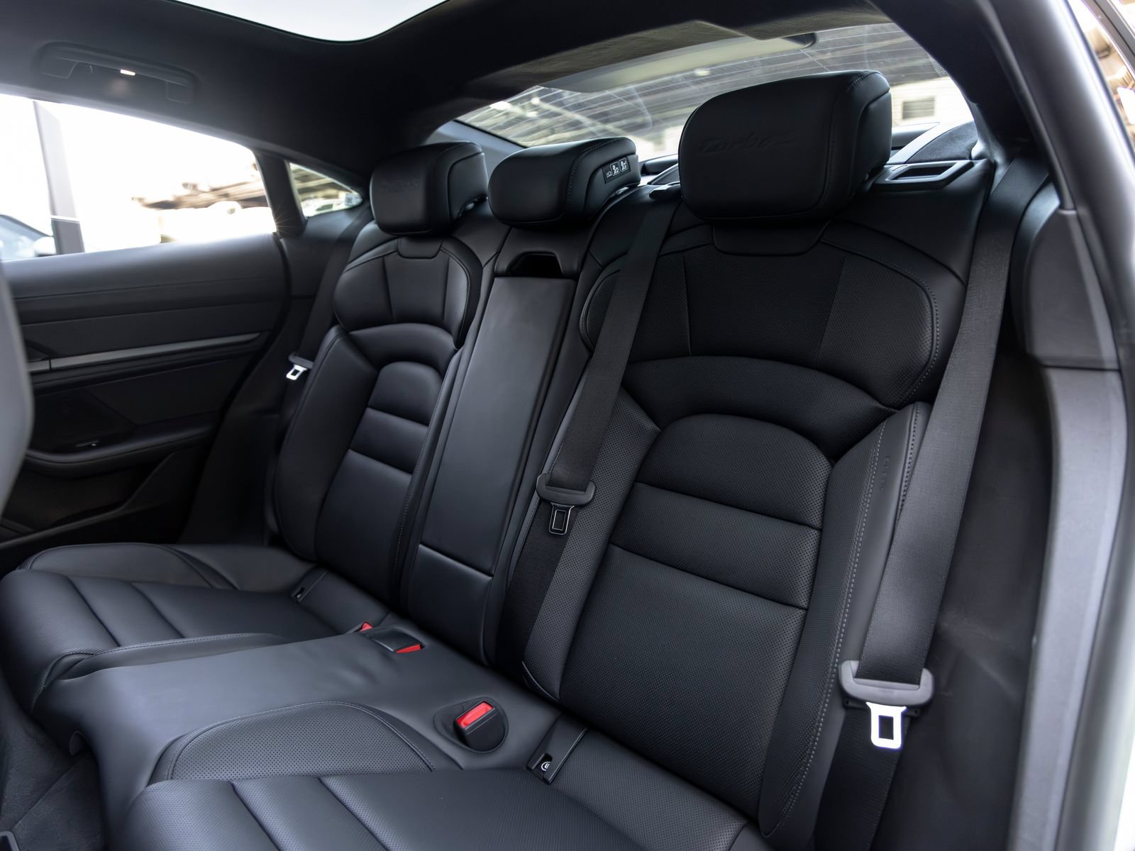 Certified 2023 Porsche Taycan Turbo S AWD/4WD image 43