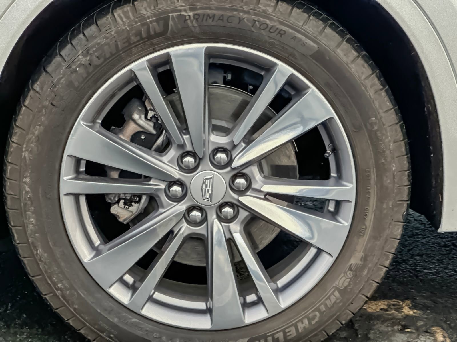 Used 2024 Cadillac XT6 Premium Luxury w/ Technology Package image 27