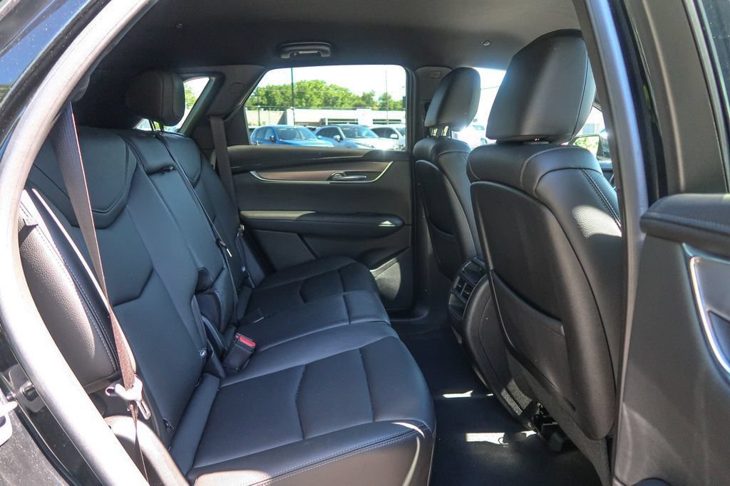 Used 2023 Cadillac XT5 Luxury AWD/4WD image 14