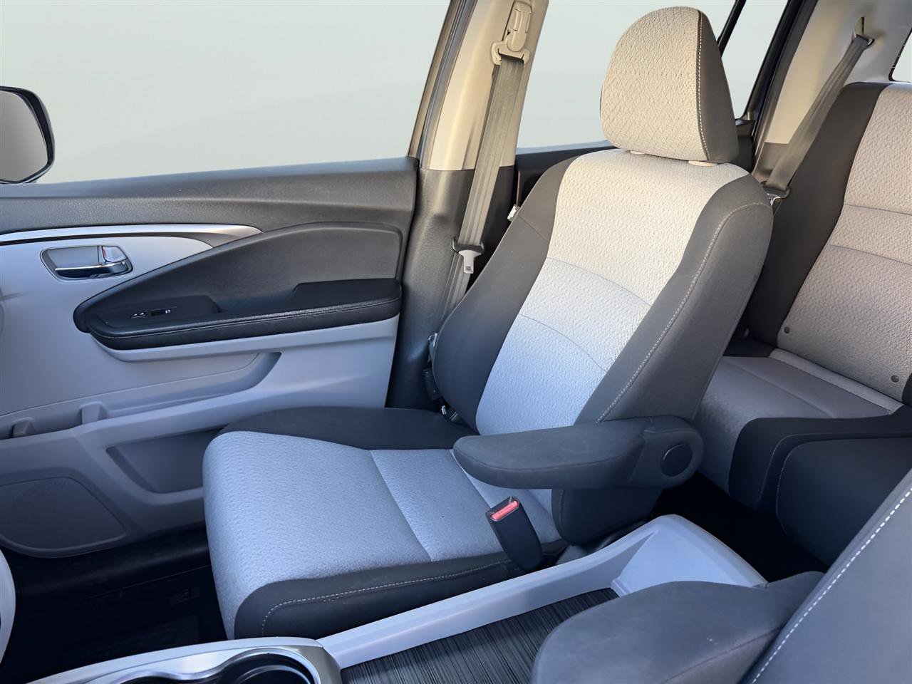 Used 2017 Honda Ridgeline RTS image 13