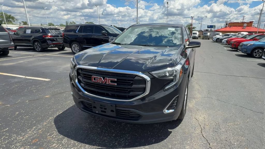 Used 2020 GMC Terrain SLE FWD image 3