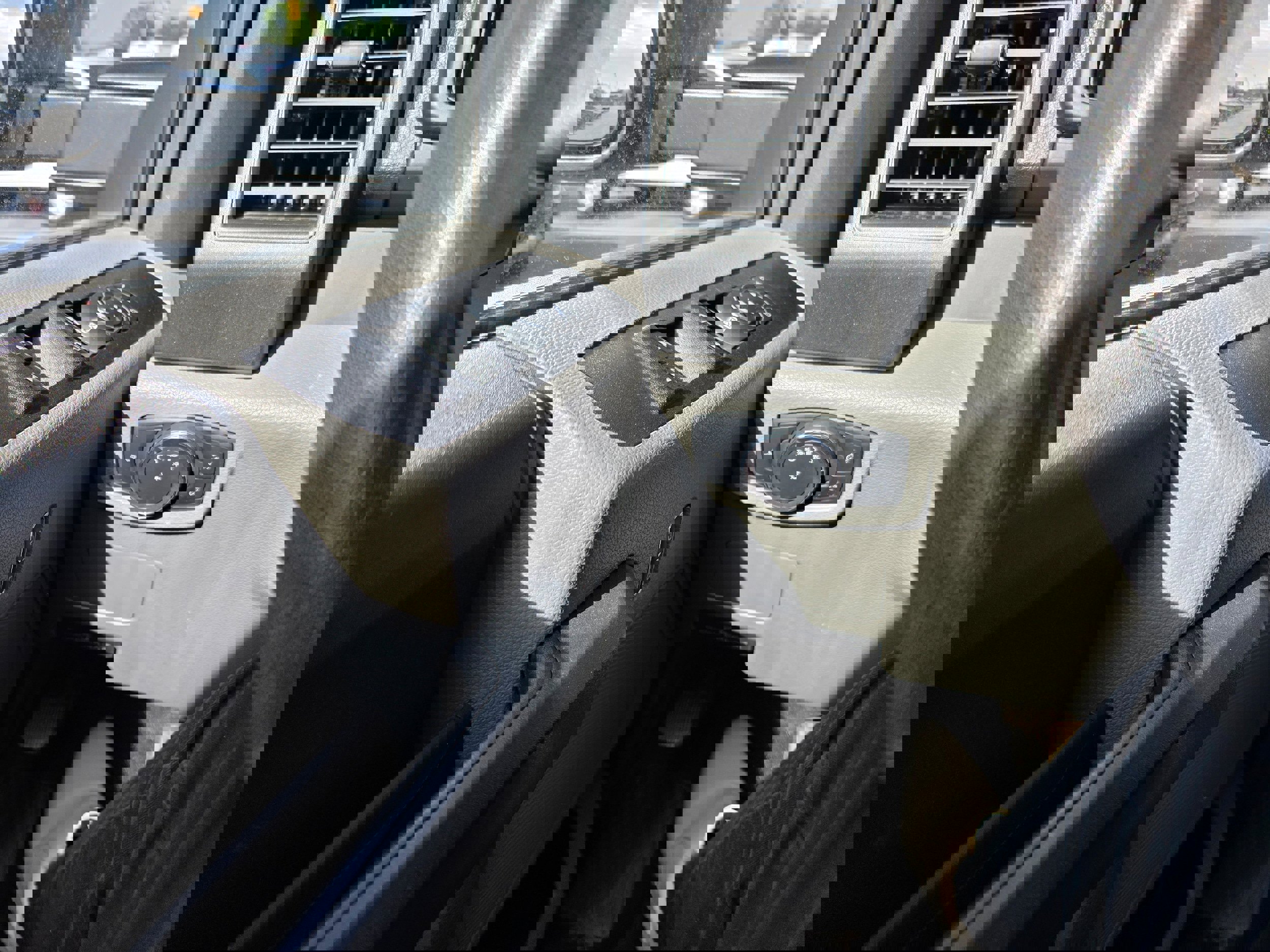 Used 2019 Ford F250 XL w/ STX Appearance Package image 17