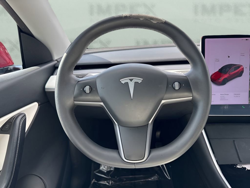 Used 2021 Tesla Model Y Long Range image 15