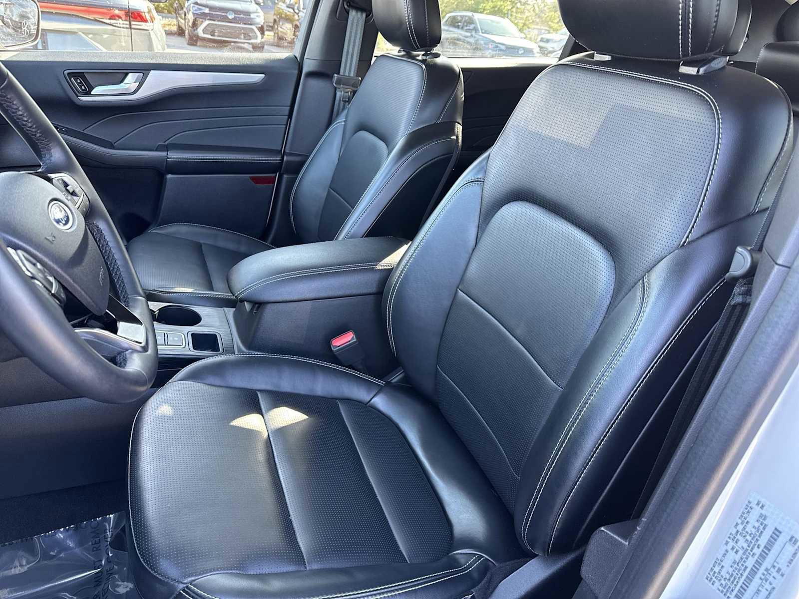 Used 2023 Ford Escape Platinum image 16