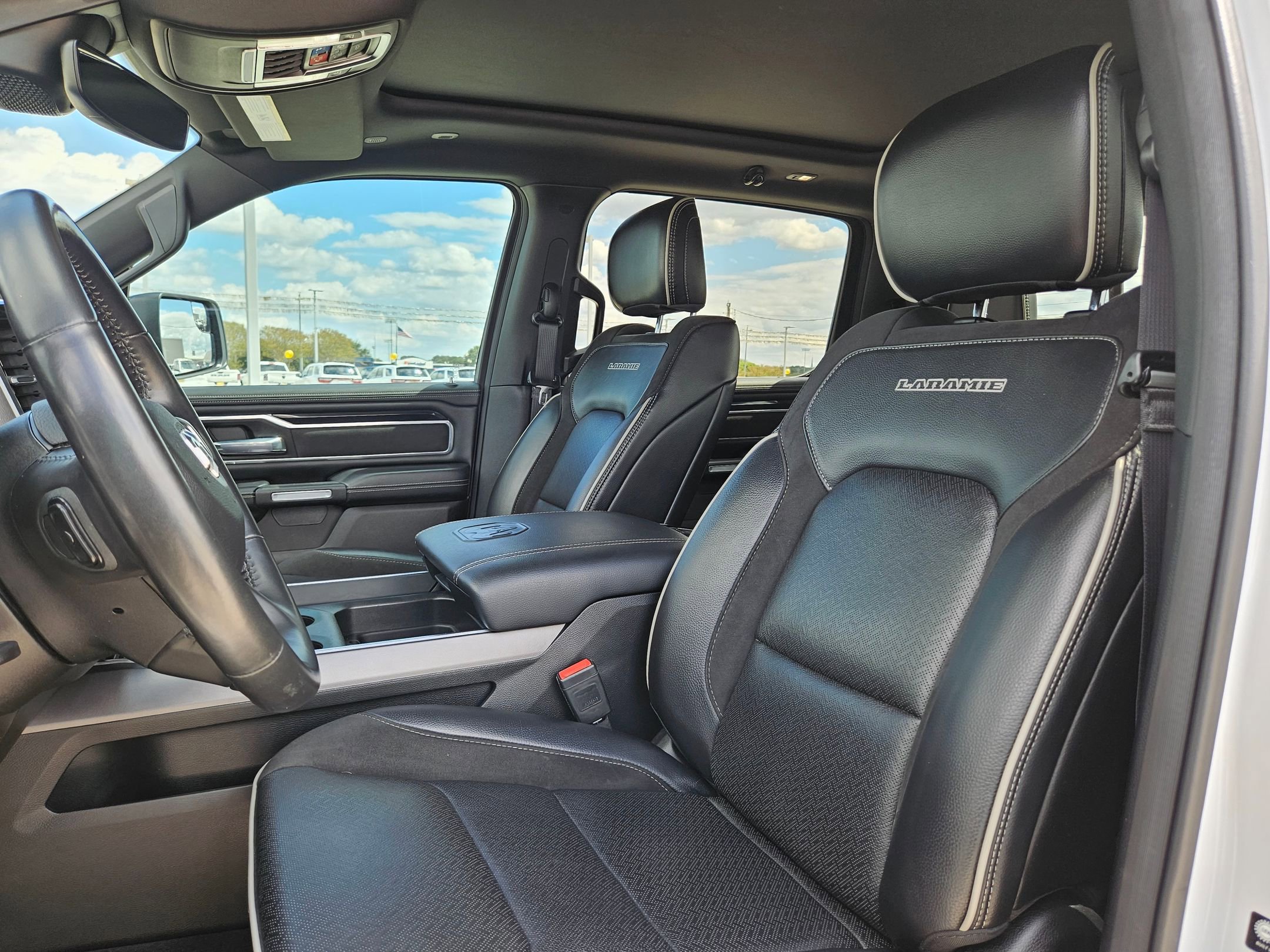 Certified 2021 RAM 1500 Laramie image 13