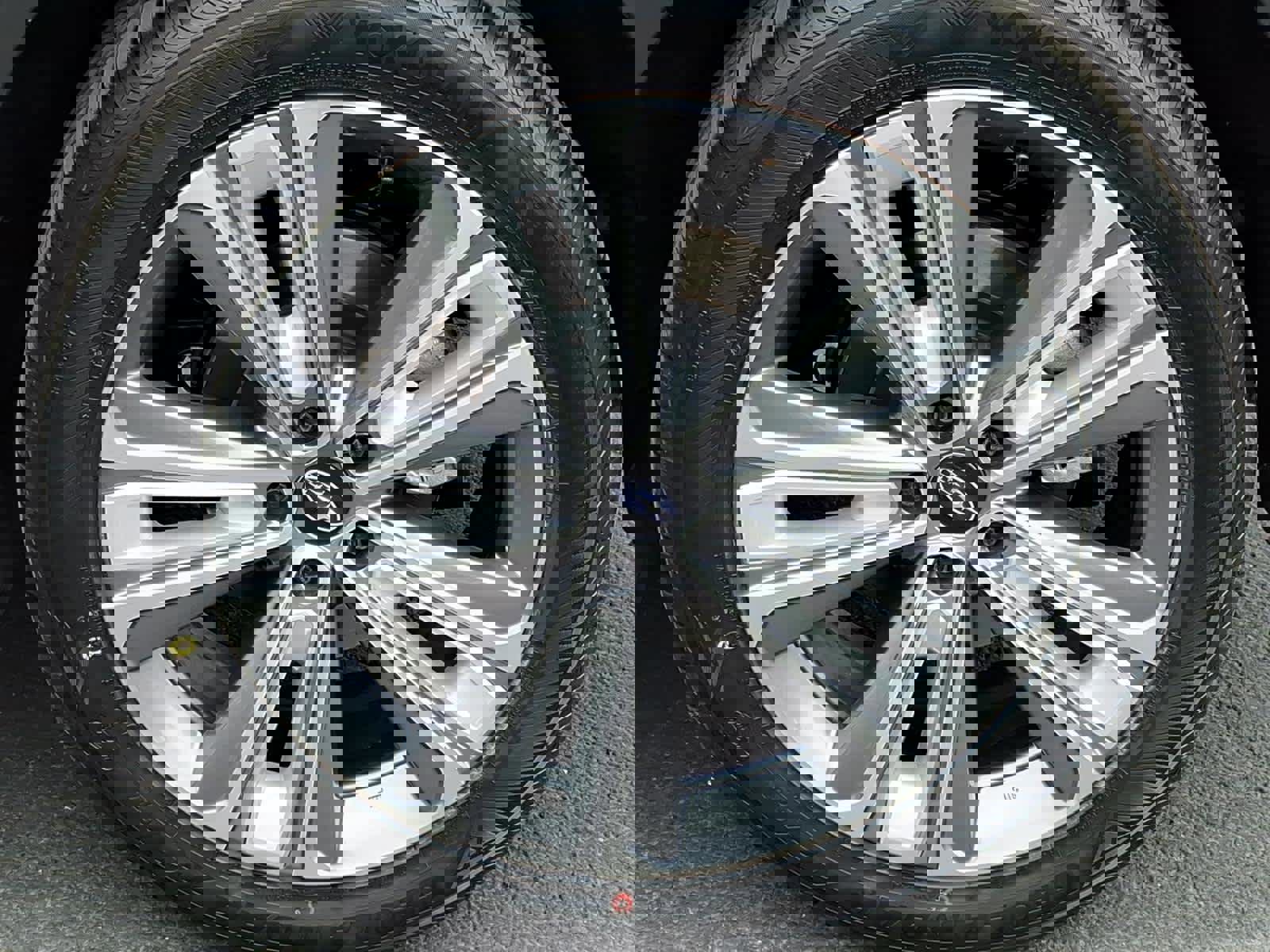 Certified 2023 Subaru Solterra AWD image 12