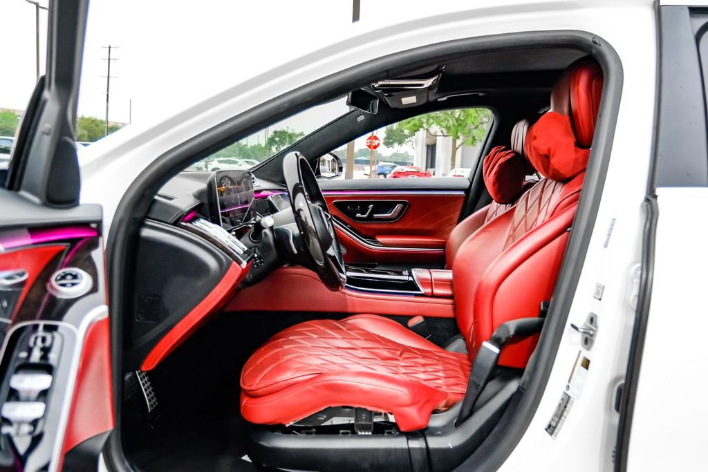 Used 2021 Mercedes-Benz S 580 4MATIC Sedan w/ AMG Line image 26