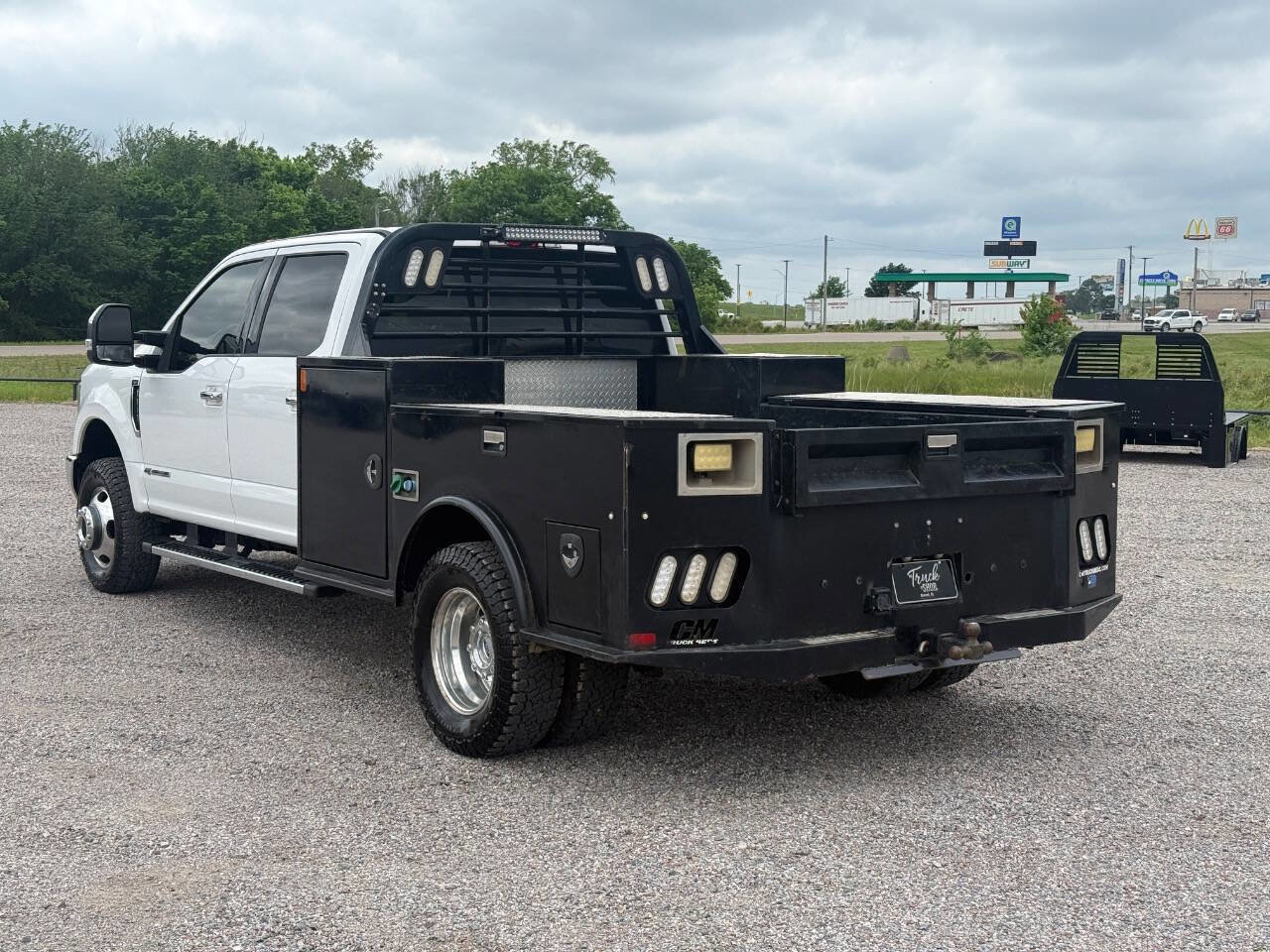 Used 2019 Ford F350 XLT w/ XLT Premium Package AWD/4WD image 8