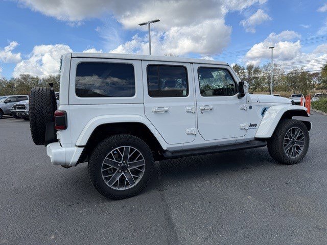 Used 2024 Jeep Wrangler High Altitude image 15
