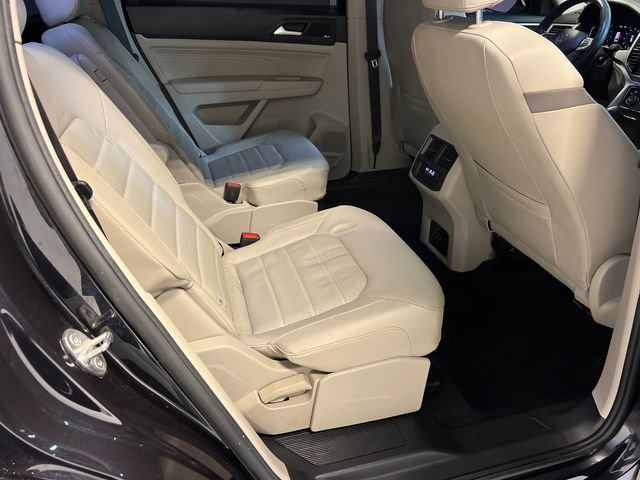 Used 2022 Volkswagen Atlas SEL Premium image 13
