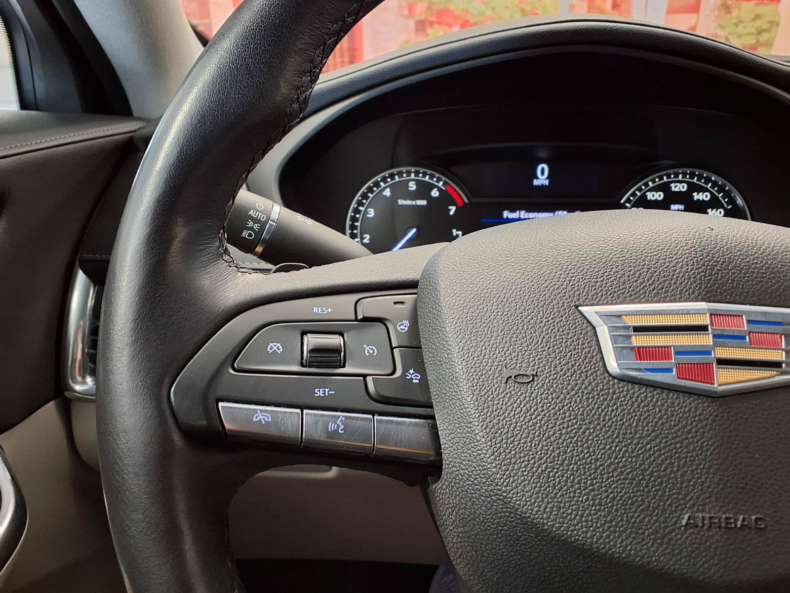Certified 2023 Cadillac XT4 Luxury w/ Cold Weather Package AWD/4WD image 29