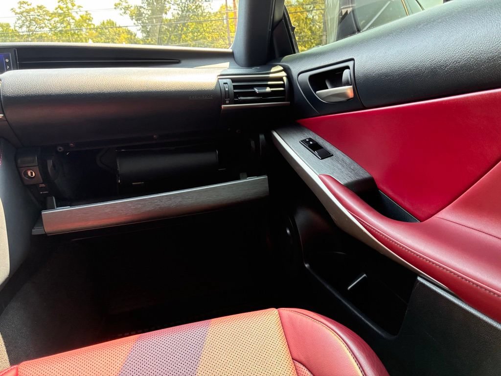 Used 2019 Lexus IS 300 F Sport w/ F Sport Package AWD/4WD image 43