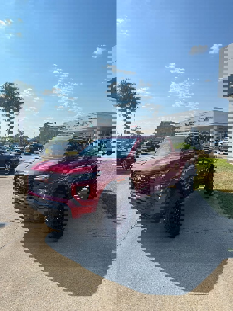 New 2026 GMC Canyon Elevation image 4