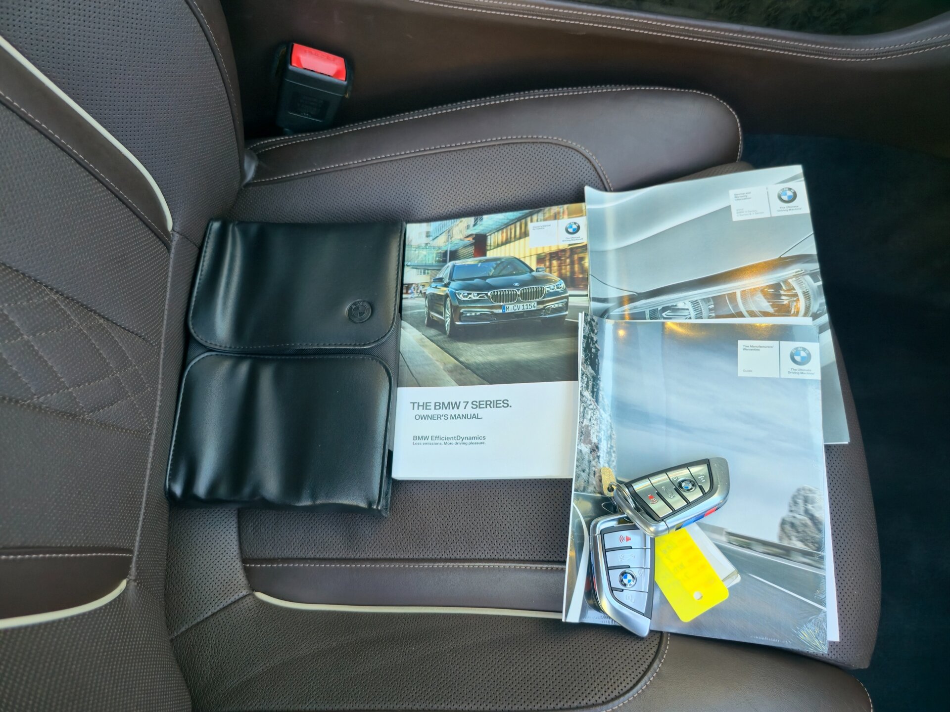Used 2016 BMW 740i RWD image 40