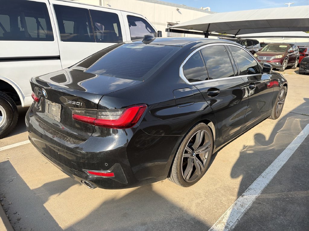Used 2020 BMW 330i Sedan w/ Driving Assistance Package RWD image 2