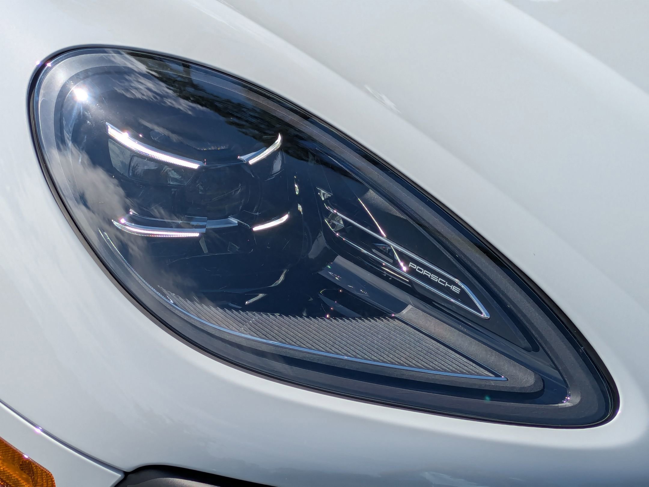 New 2025 Porsche Macan S AWD/4WD image 33