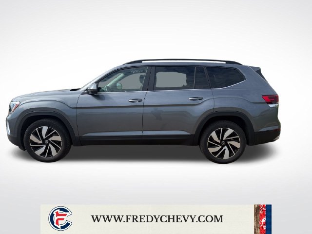 Used 2024 Volkswagen Atlas SE AWD/4WD image 8