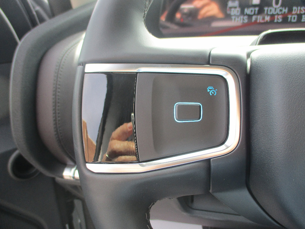 New 2026 Ford Expedition Platinum image 13