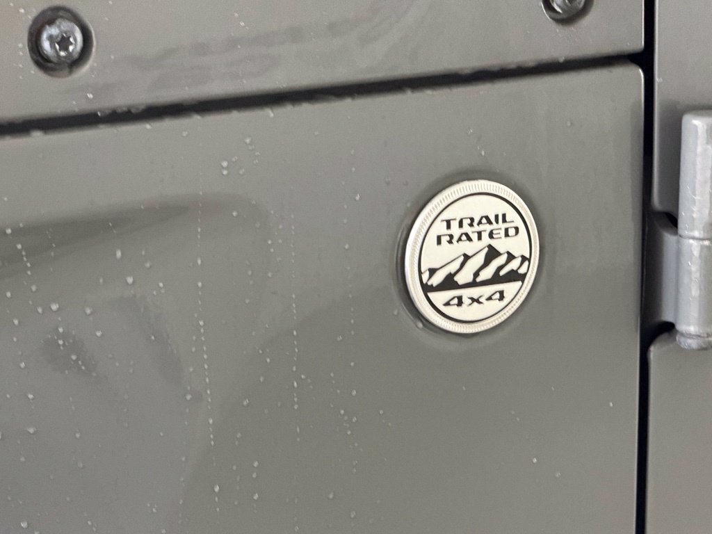 Used 2019 Jeep Wrangler Unlimited Sport S AWD/4WD image 14