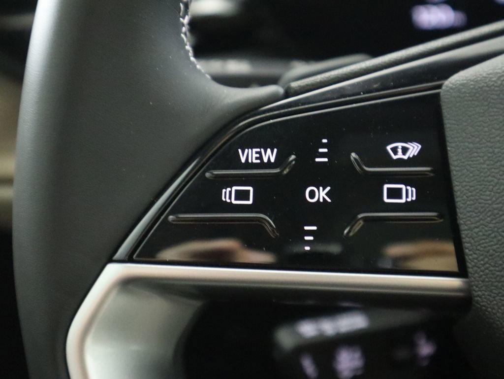 Used 2025 Audi Q5 Premium w/ Premium Plus AWD/4WD image 13