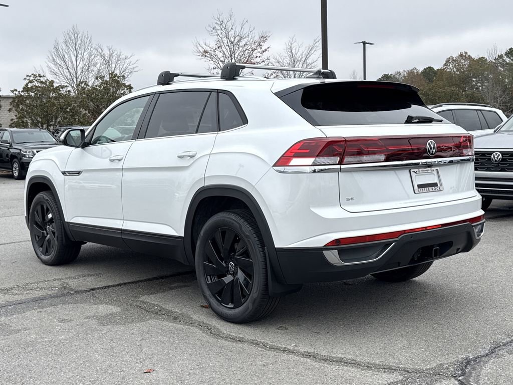 New 2026 Volkswagen Atlas Cross Sport SE FWD image 3