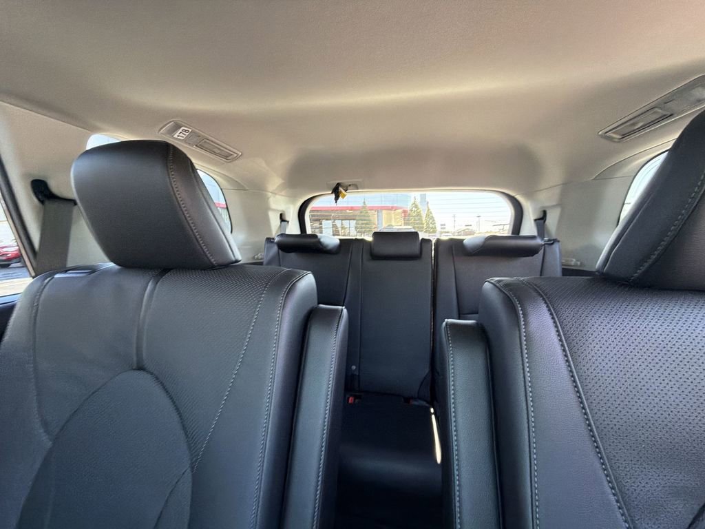 Used 2026 Toyota Grand Highlander Limited image 13