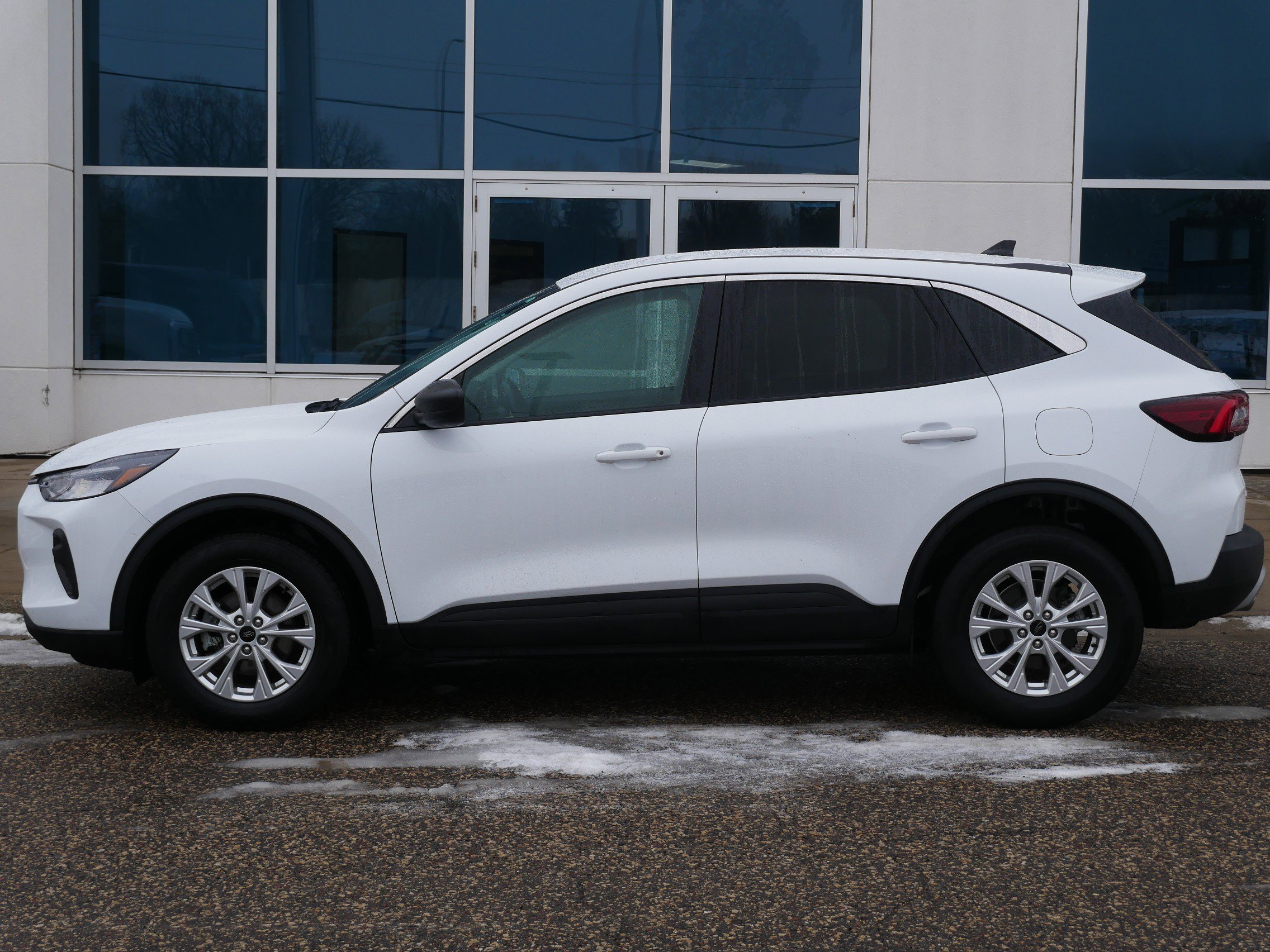 Used 2023 Ford Escape Active image 26